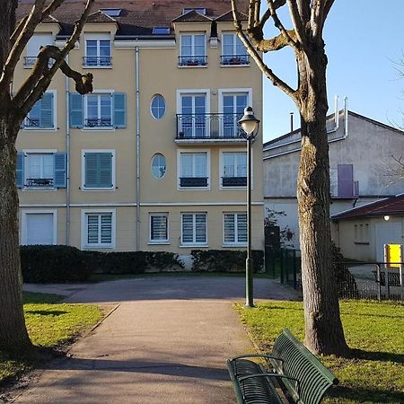 Résidence Dalimier #hypercentre# Corbeil-Essonnes Exterior foto