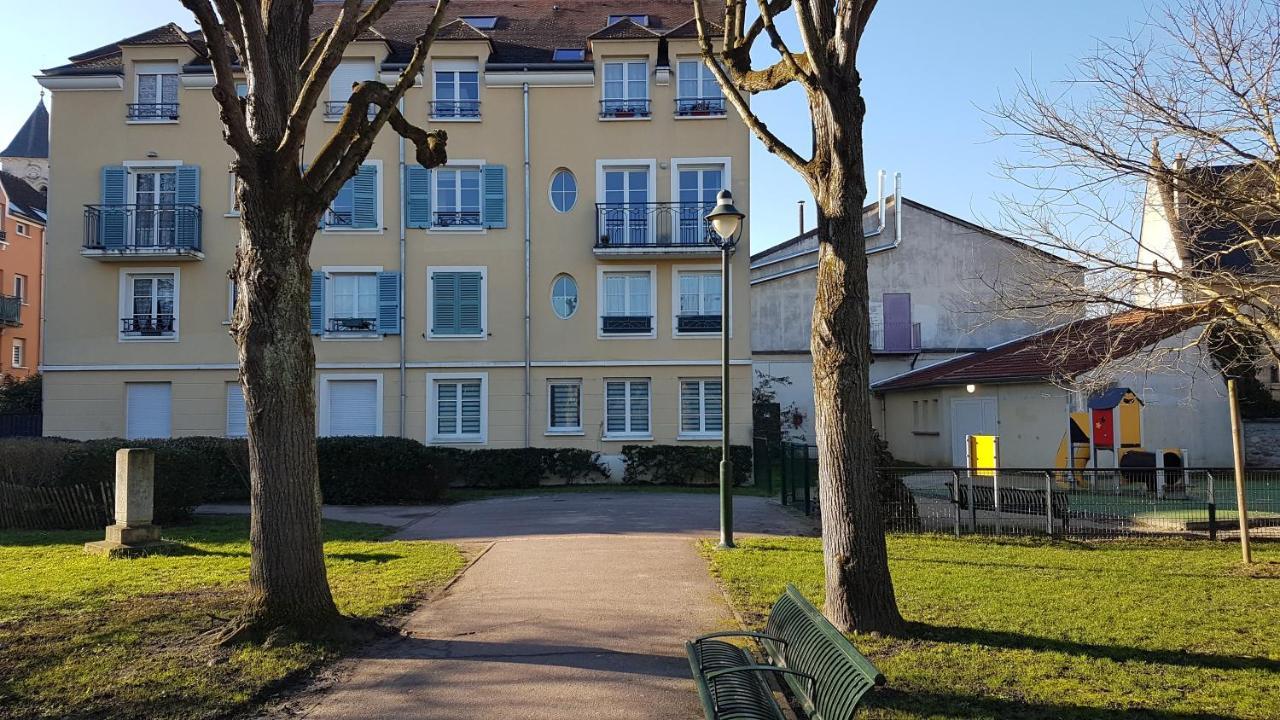 Résidence Dalimier #hypercentre# Corbeil-Essonnes Exterior foto